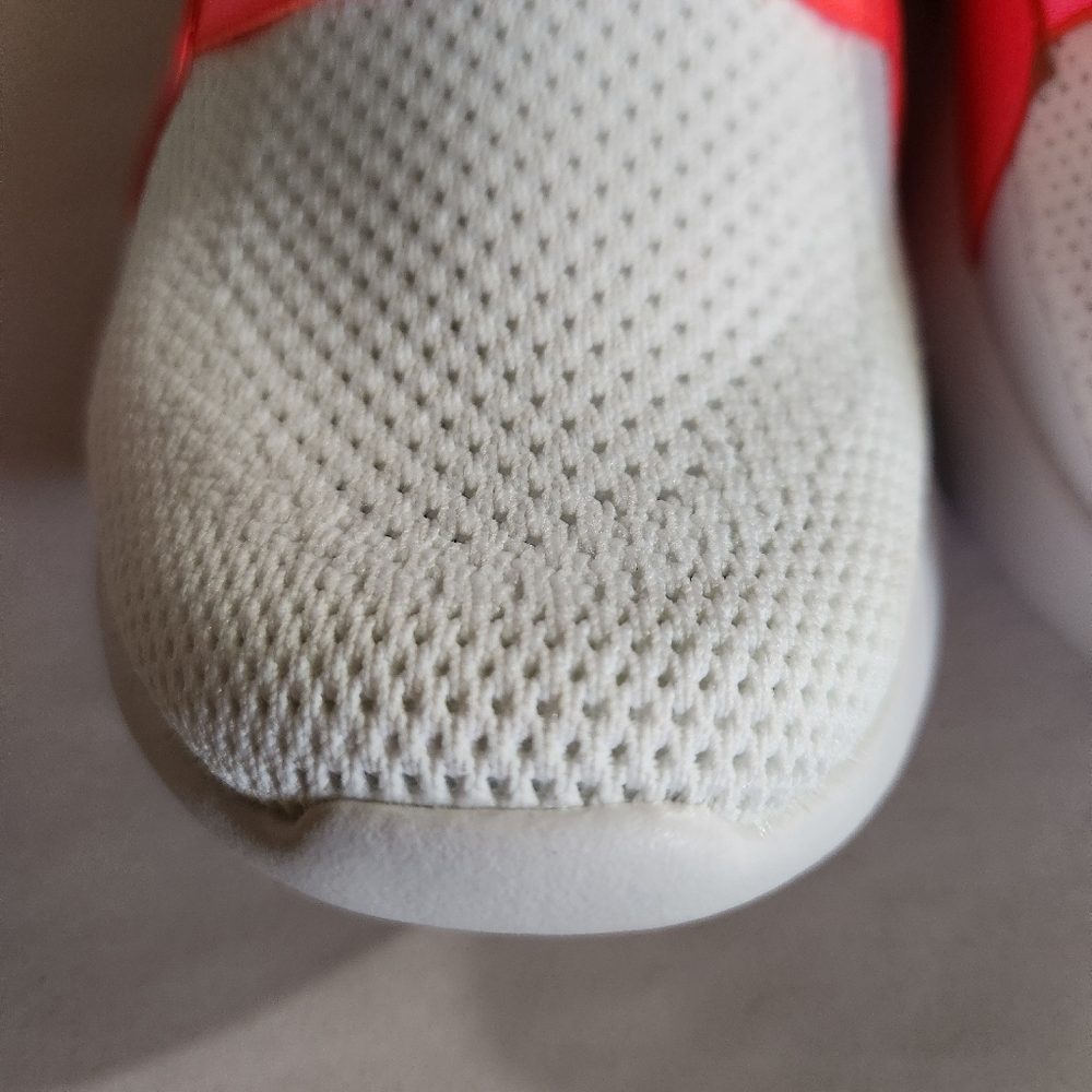 APL Athletic Propulsion Labs Salmon Red & White Sz 11 - Picture 2 of 8